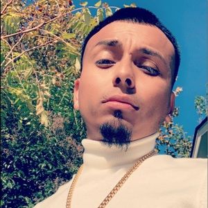 Meet your Posher, Johnny